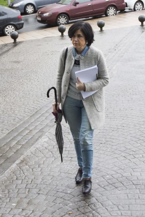 Mercedes Fernández y el Interventor del Ayuntamiento de Oviedo acuden a declarar como testigo por el caso Pokemon