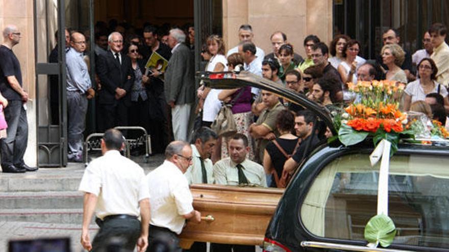 Entierro de Clara Zapater este jueves en la iglesia de Sant Pau de Tarragona.