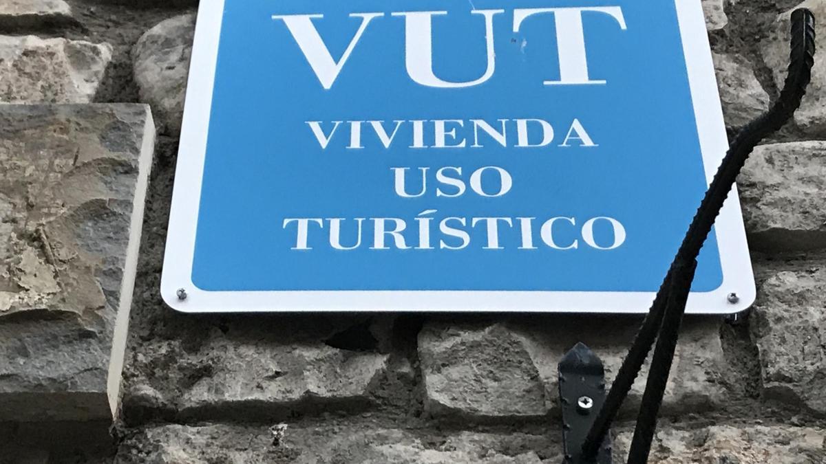 Cartel de Vivienda de Uso Turístico (VUT)