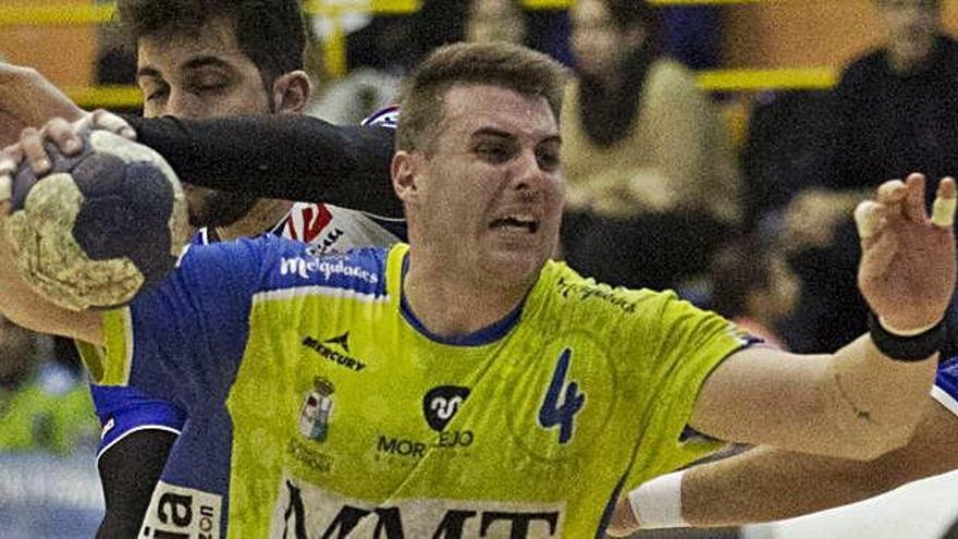 El Balonmano Zamora se queda en los huesos