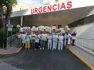 Nueva protesta en el Hospital de Sant Joan d'Alacant: "No sin la plantilla"