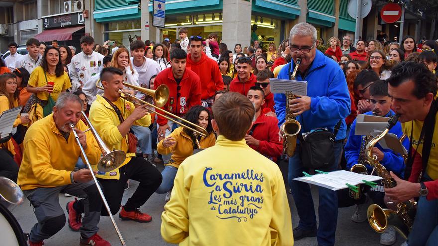 Súria es retroba amb les caramelles en els dies previs a Pasqua