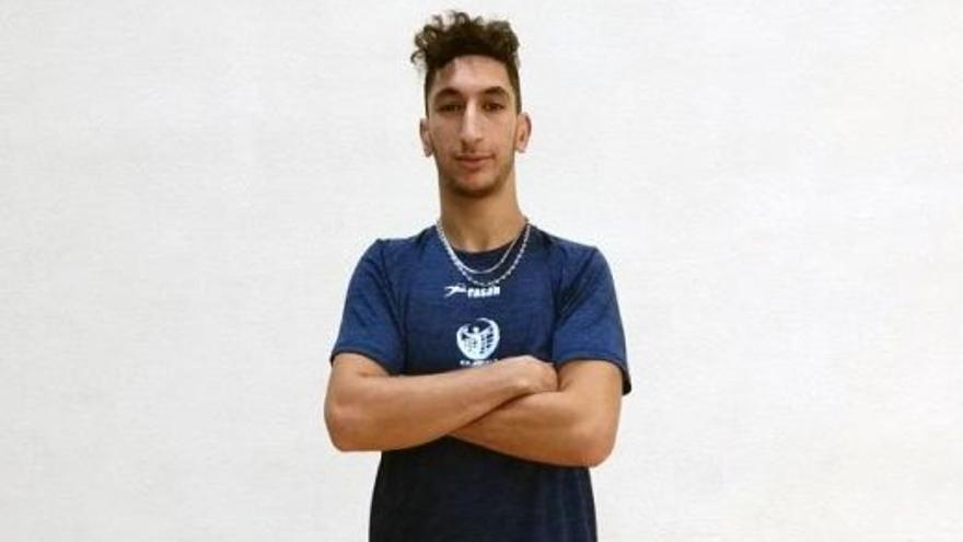  Mohamed En-Nakhai, es el primer fichaje de la UD Ibiza Ushuaïa Volley para la temporada 2021-22.