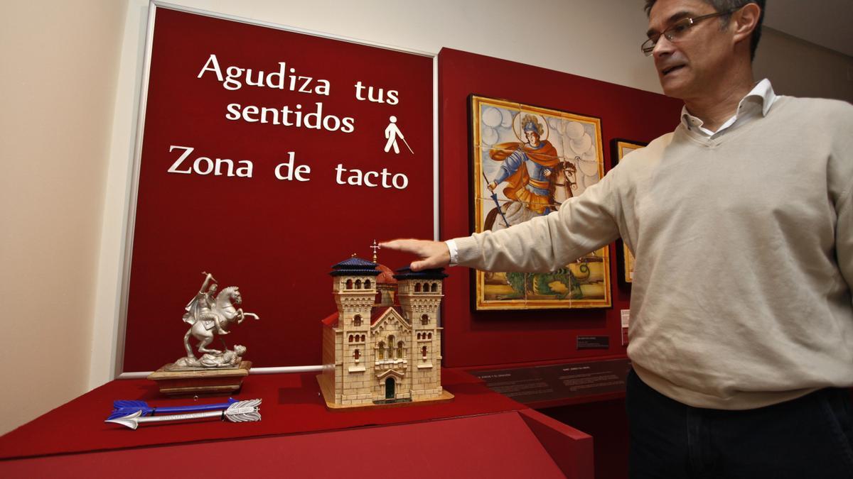 José Pascual Sellés en el Museu Alcoià de la Festa, en una imagen de 2016.