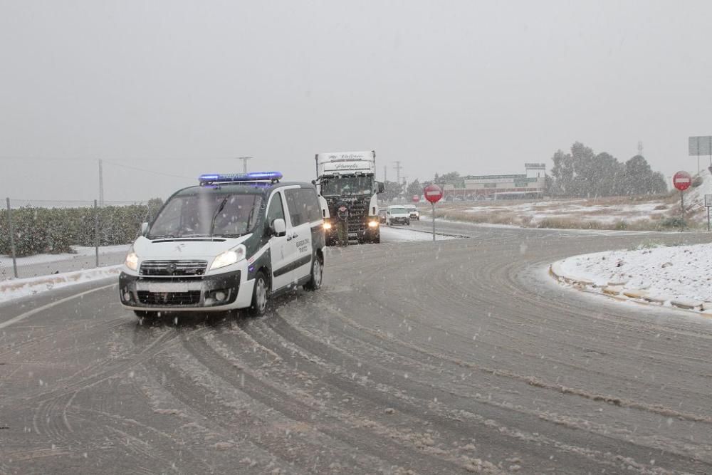 La nieve llega a San Javier, Balsicas y el Campo d