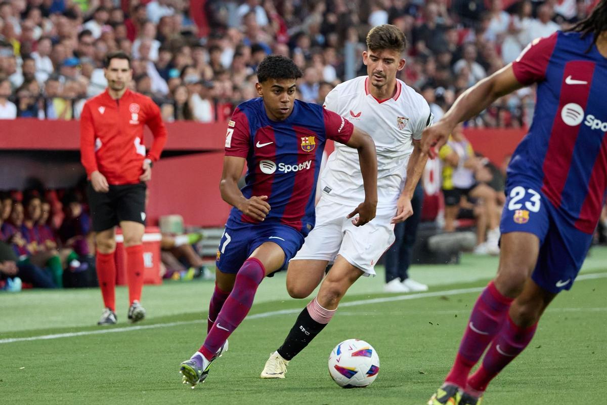 Sevilla FC - FC Barcelona, el partido de la jornada 38 de LaLiga EA Sports, en imágenes.