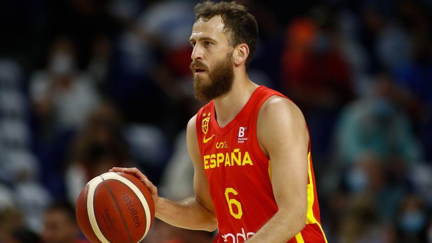 El base de baloncesto canario Sergio Rodríguez, &#039;El chacho&#039;, en un partido de la selección española.