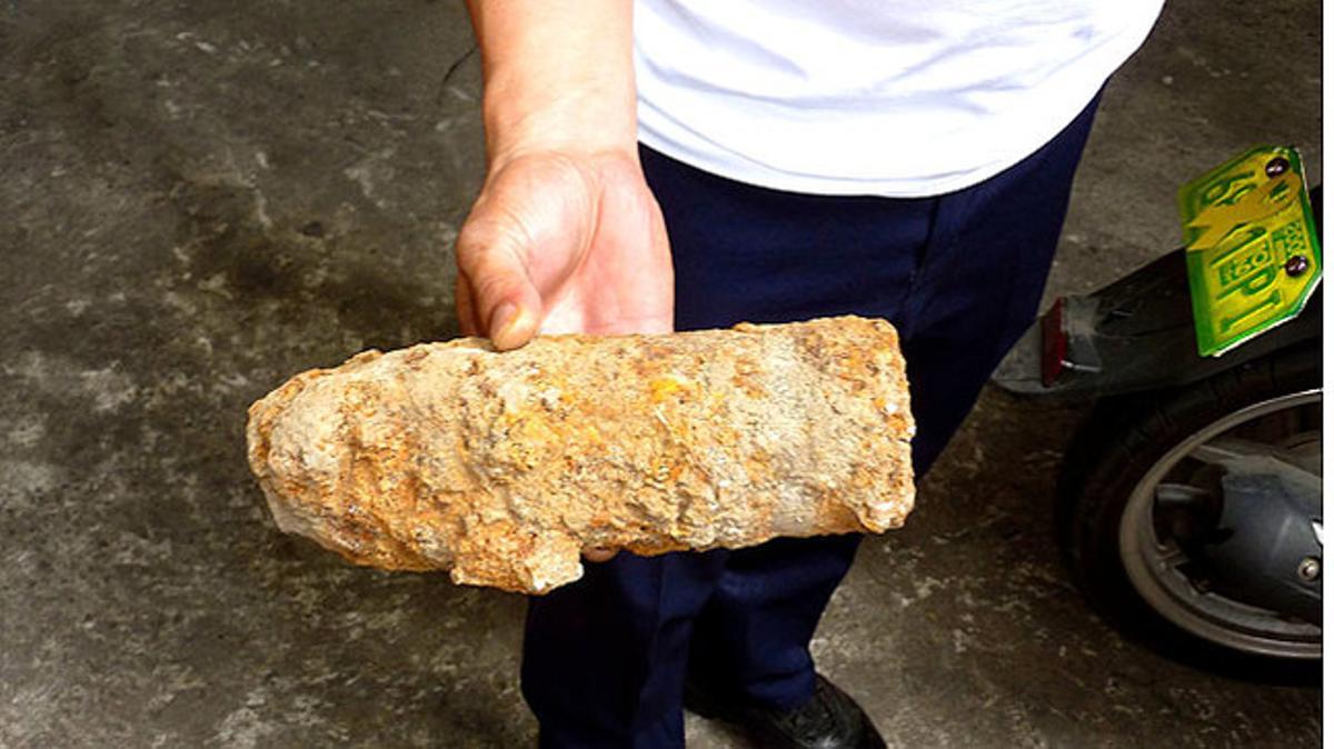 Un projectil de la Segona Guerra Mundial és trobat al centre de Manila. Les feines de remodelació de diversos edificis històrics s’han paralitzat després d’haver trobat centenars de bombes encara sense explotar.