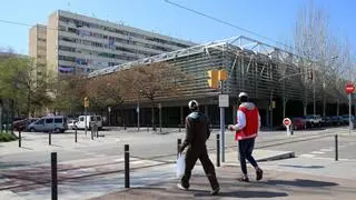 Una plaga de ratas obliga a cerrar la biblioteca del barrio de La Mina