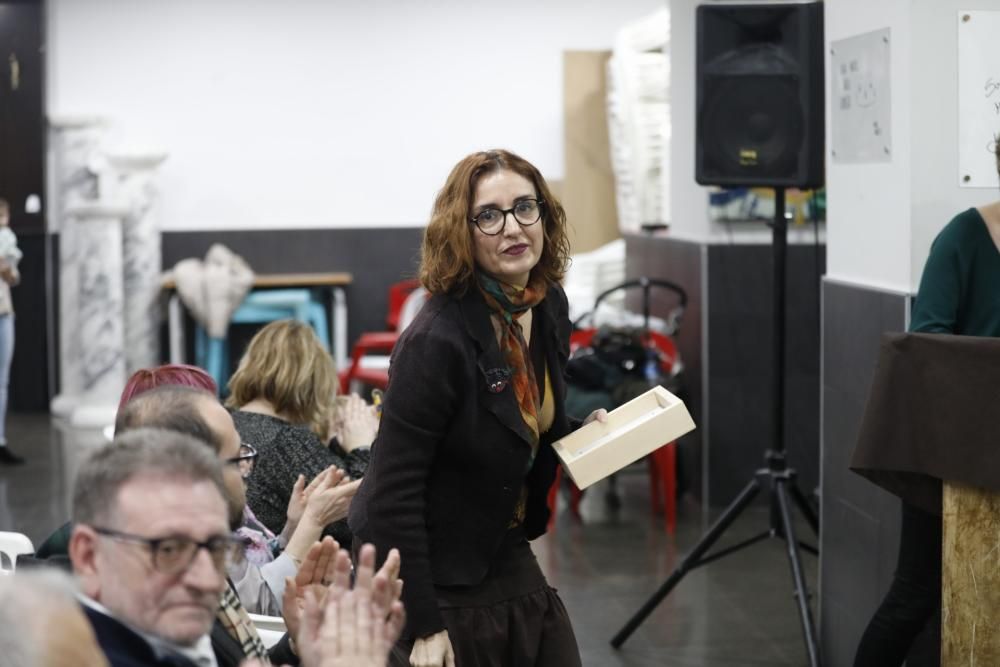 Premis Botafoc de la falla Cronista Vicent Beguer Esteve de Torrent en los que ha sido galardonada la edición de l'Horta de Levante EMV.