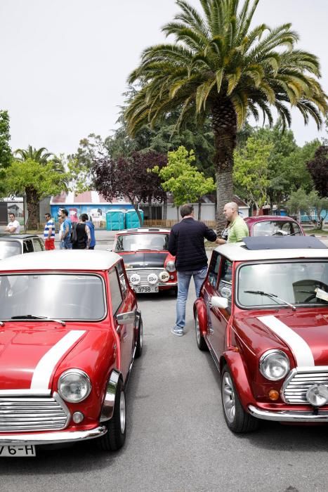 Exposición de coches clásicos en Gijón