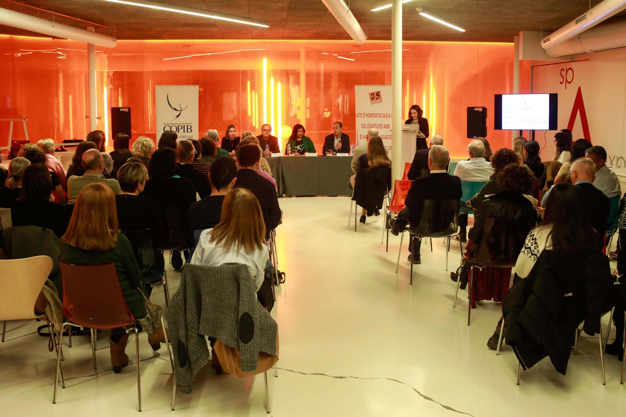 Galería de imágenes de la gala del Colegio de Psicólogos en Ibiza
