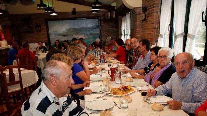 Una comida por los vaqueros de alzada