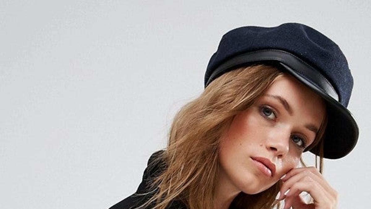 Gorras de estilo marinero: el accesorio imprescindible para este otoño