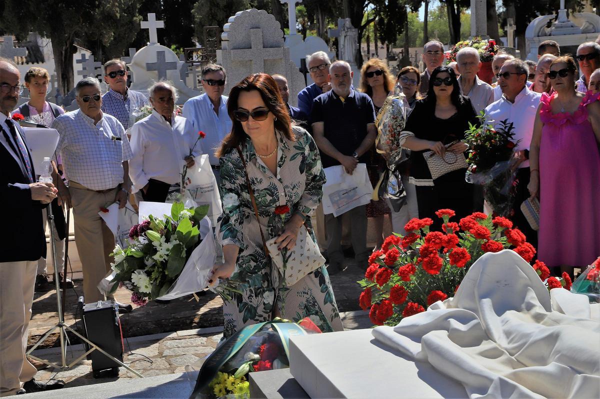 Ofrenda floral a Manolete
