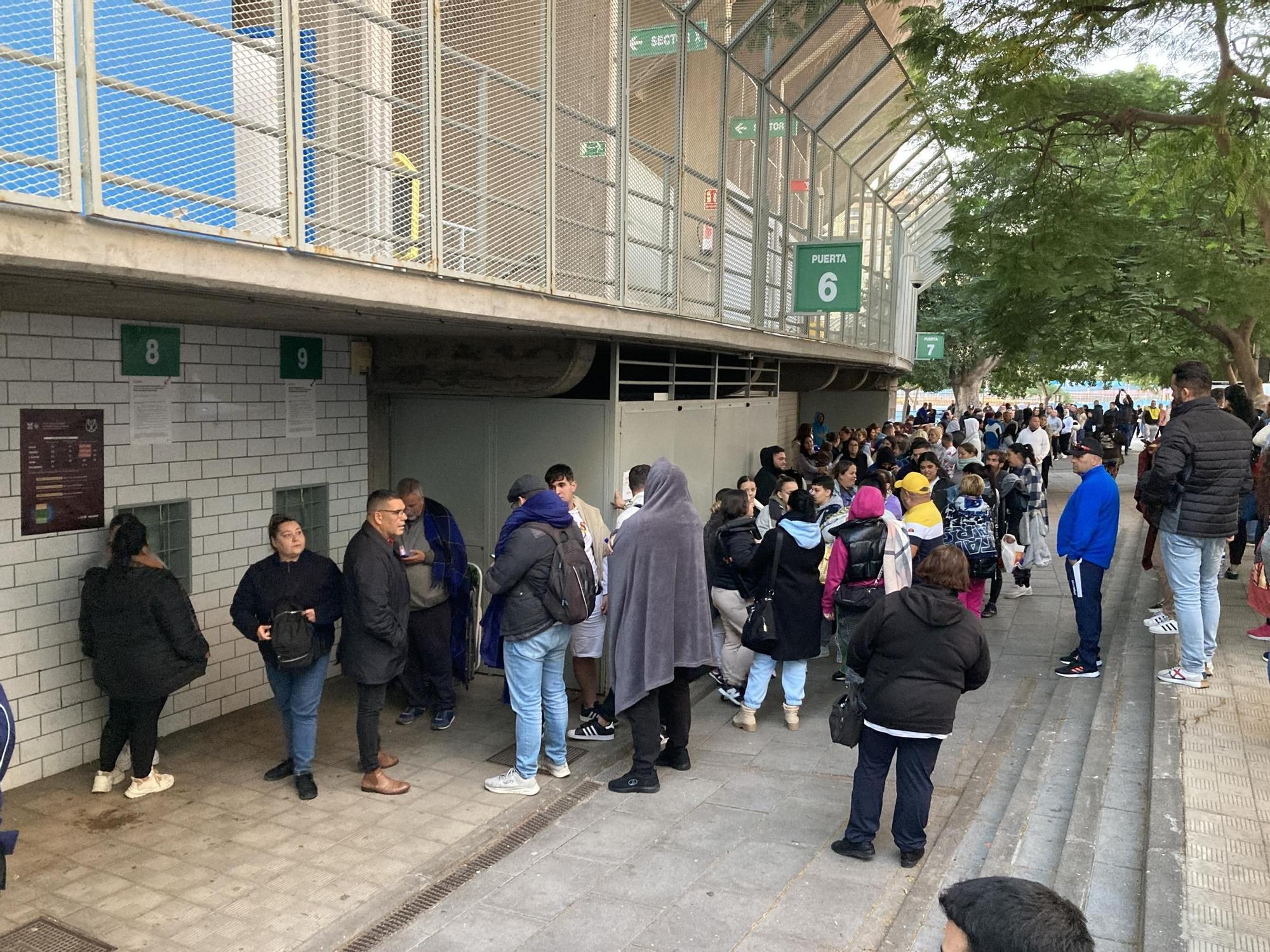 Colas para una entrada para ver a los Reyes Magos en Tenerife