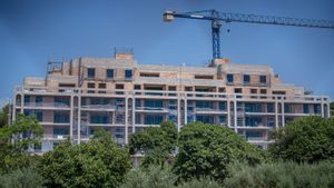 El Banc d’Espanya estudia fixar límits per frenar la concessió d’hipoteques