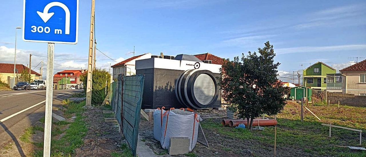 La cámara gigante es visible ya desde la PO-315.   | // FDV