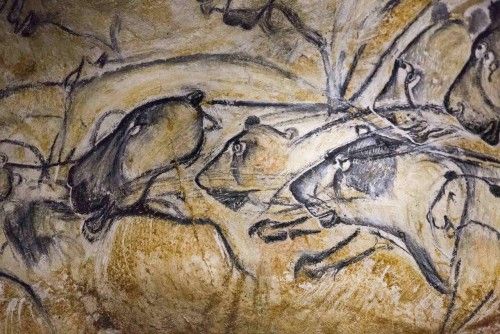 Una réplica de los grabados prehistóricos de la Caverna de Pont d'Arc