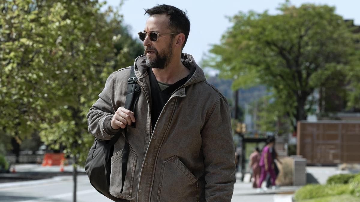 Noah Wyle (Dr. Robby) en una imagen de la segunda temporada de 'The Pitt'