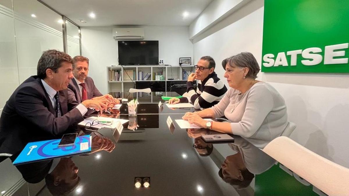 Reunión de Carlos Mazón con los representantes del sindicato