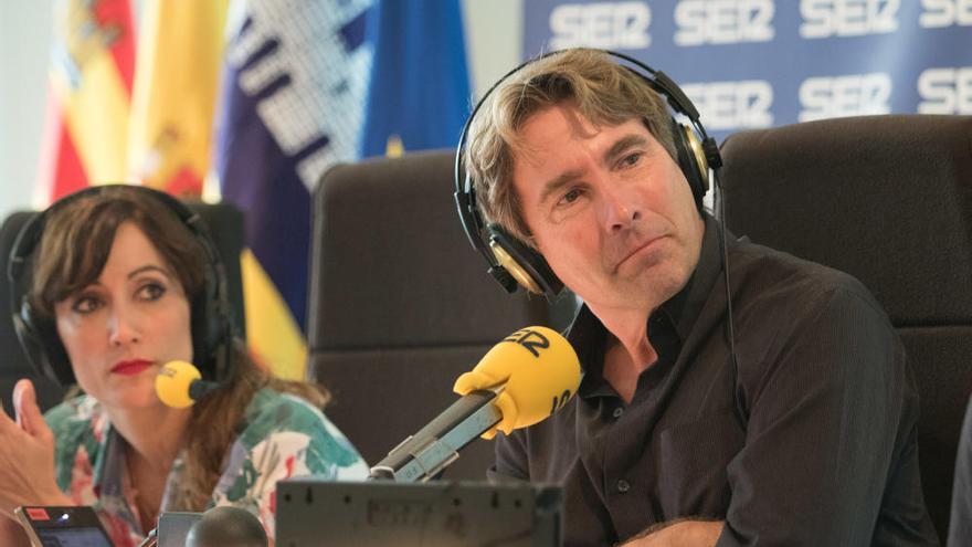 Javier del Pino retrata 'la otra Ibiza' en el programa 'A vivir que son dos  días' - Diario de Ibiza