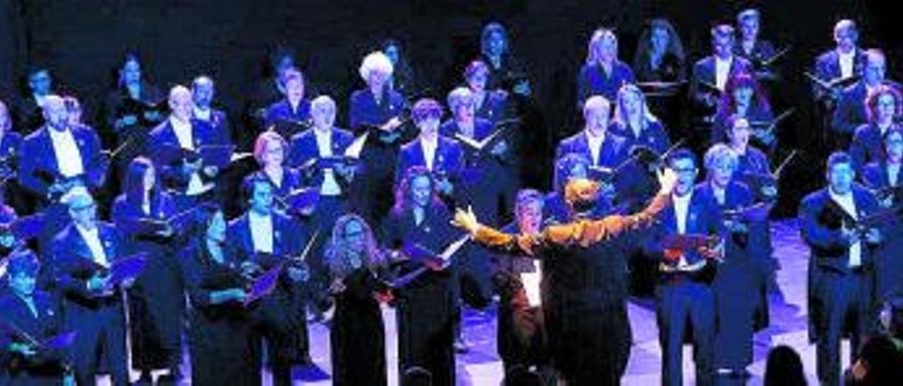 El coro de la Fundación, durante el concierto.