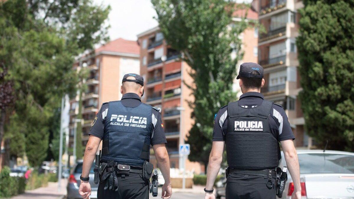 El comisario de la Policía Local de Alcalá de Henares, denunciado por acoso laboral, calumnias e injurias a una compañera