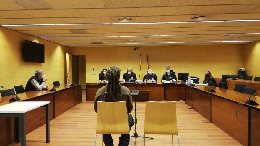 Condemnat a 2 anys de presó per quedar-se 15.400 euros de l&#039;empresa on treballava a Mont-ras