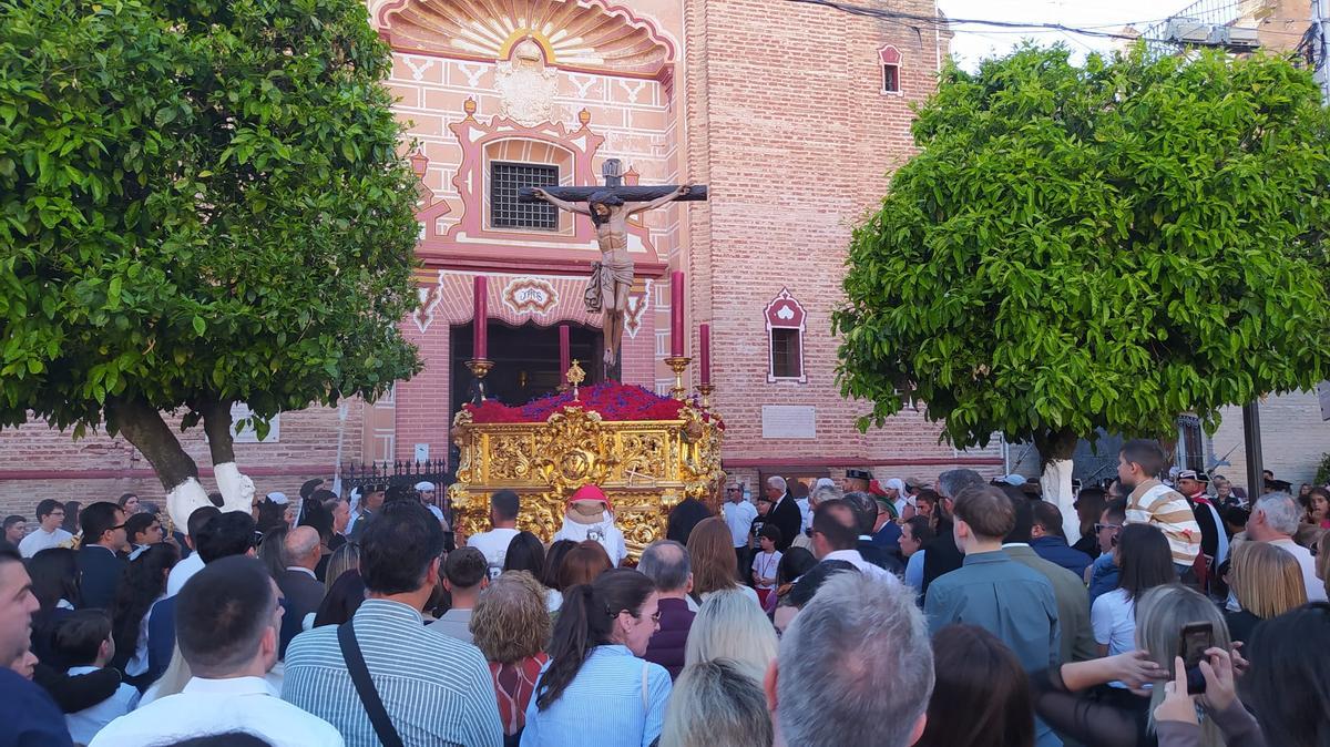 Salida del Santísimo Cristo de la Sangre de Fuente Palmera.