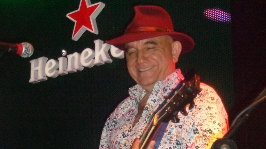 Adiós al músico ovetense Manu Velasco, clásico de la escena blues y rock’n’roll