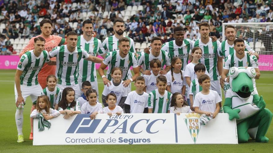 Once inicial del Córdoba CF ante el Real Oviedo.