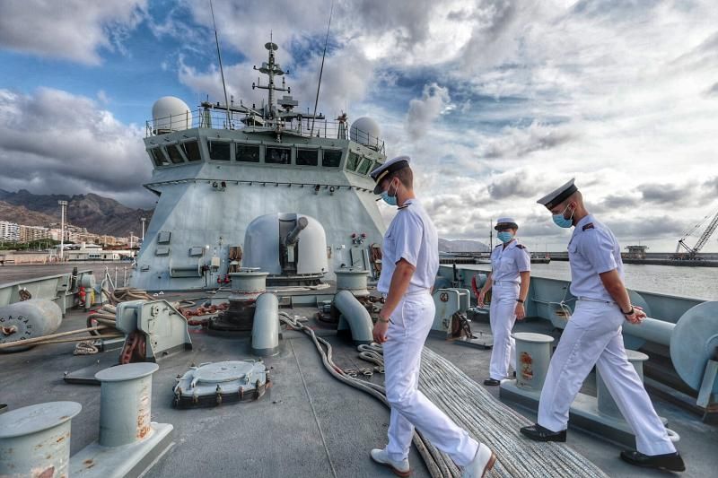 Jornada de puertas abiertas del 'Tornado', buque de acción marítima de la Armada española.