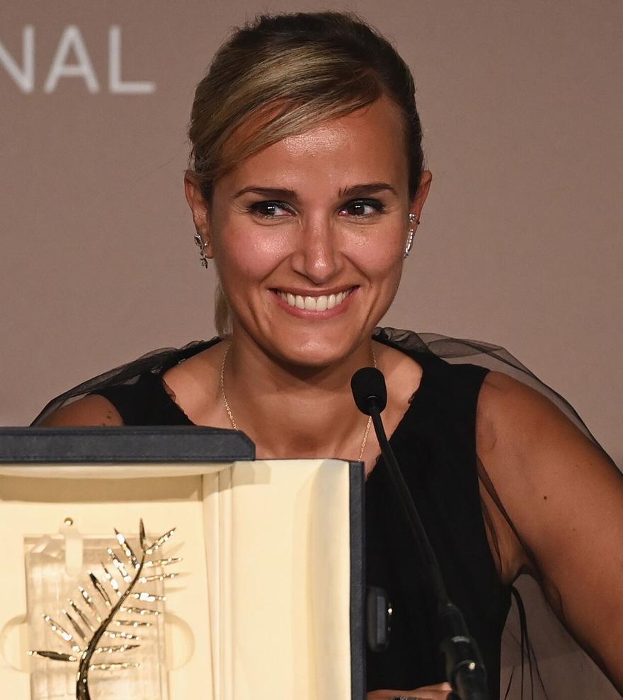 Julia Ducournau tocó el cielo de Cannes con &#039;Titane&#039; y se estrella contra el suelo con &#039;Alpha&#039;