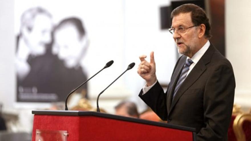 Rajoy: "Frente a la ley no caben ni astucias, ni atajos, ni añagazas”