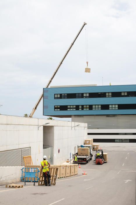 Instalación de placas solares en el hospital de Ibiza