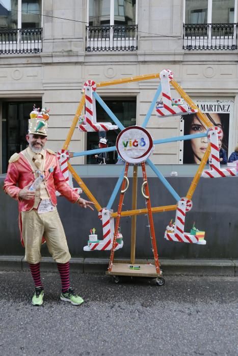 Miles de participantes celebraron el fin de año por el centro de Vigo