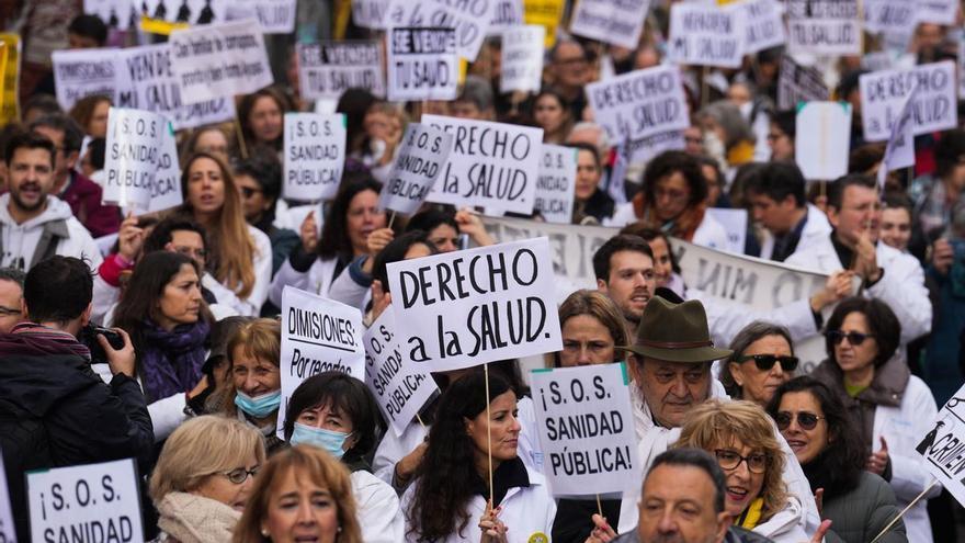 El negacionismo sanitario abandera la privatización de la sanidad en España