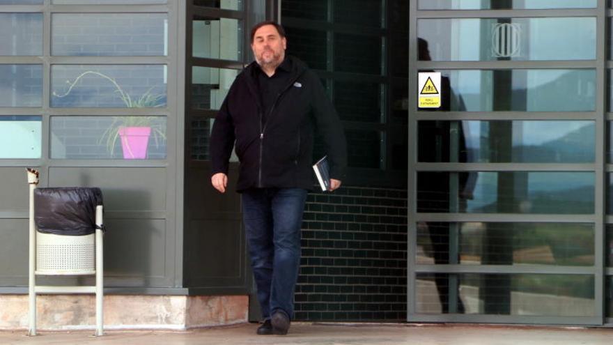 Oriol Junqueras sortint de la presó de Lledoners, en una imatge d&#039;arxiu