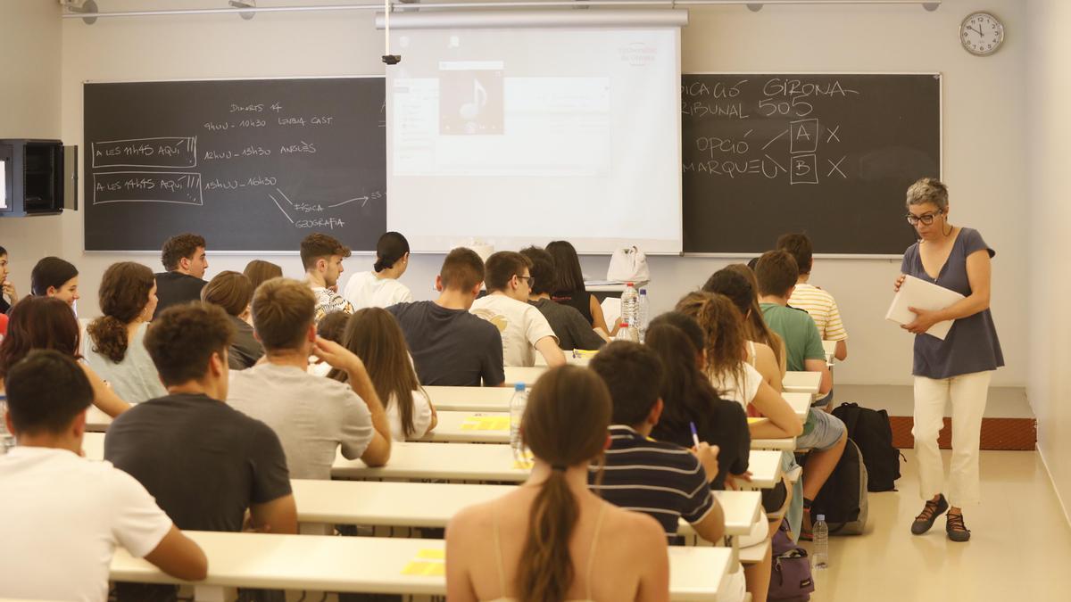 Vídeo: Aquestes són les notes de tall per accedir als estudis de les universitats de Catalunya