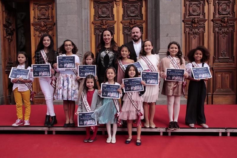 Recepción a las candidatas a Reinas del Carnaval