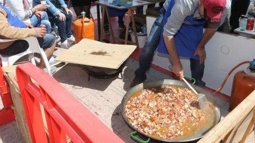 Jornada marinera en el puerto de Vila con &#039;Feim Barri&#039;