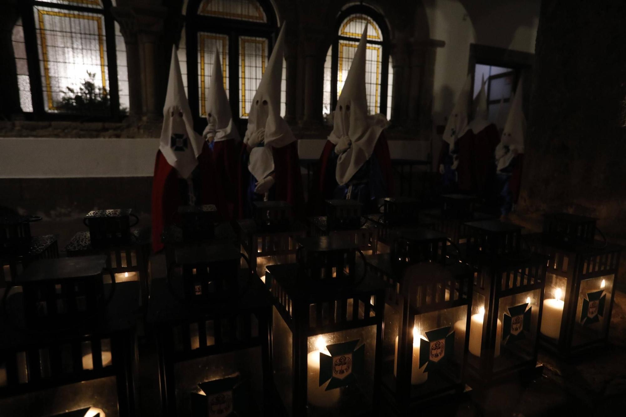 Procesión del Silencio en Avilés