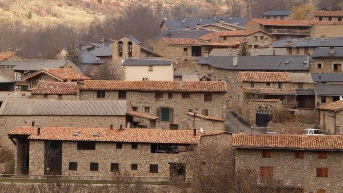 Els carrers del nucli urbà de Riu de Cerdanya, que l’Ajuntament reurbanitzarà a la tardor | MIQUEL SPA