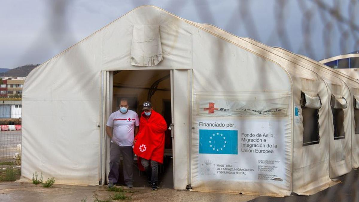 Porten Motril 15 migrants que van arribar en dues embarcacions al litoral de Granada