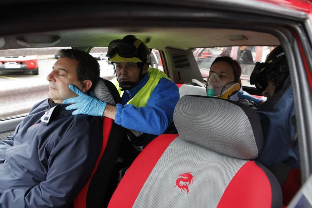 Acto del día del patrono de los bomberos en el Parque de Gijón