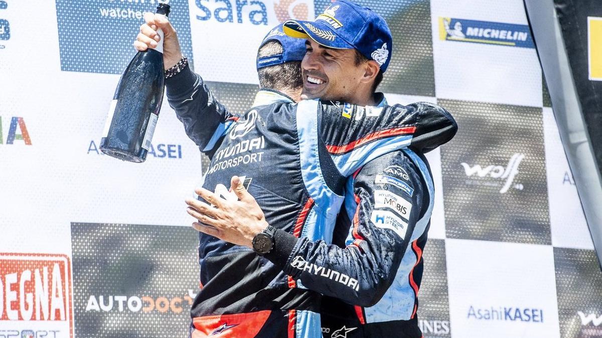 Sordo celebra su éxito en Italia