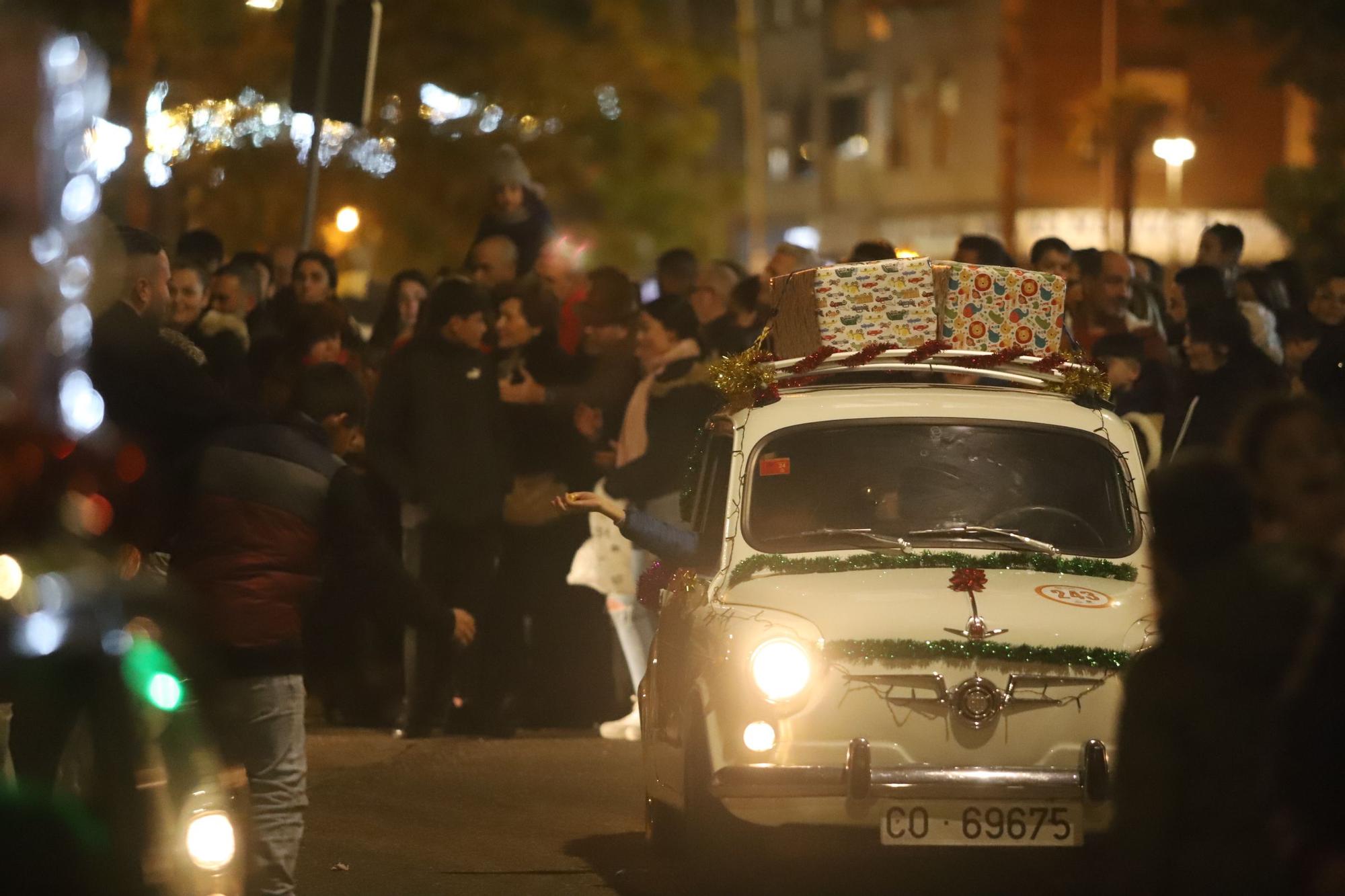 Las Cabalgatas de Reyes Magos de los barrios, en imágenes.