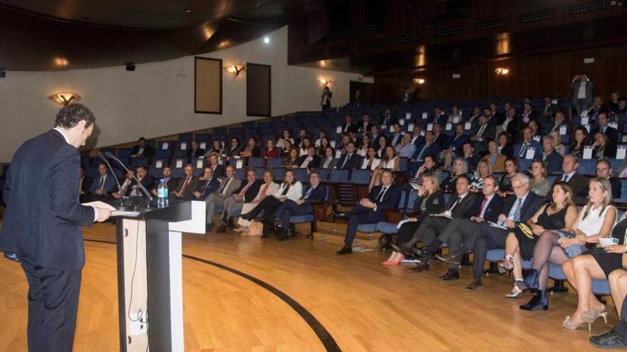 El consejero de Presidencia, Guillermo Martínez, en la inauguración.