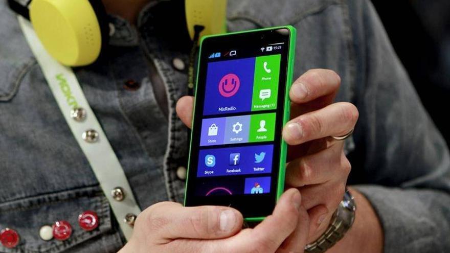 Nokia lanza sus primeros teléfonos basados en Android